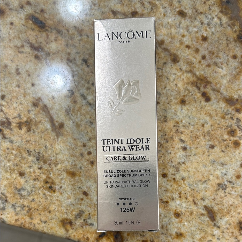 Lancôme Teint Idole Ultra Wear Care & Glow Foundation Box - Champagne